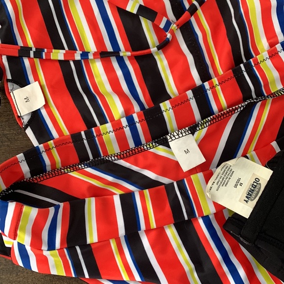 🤩 Bikini Bundle! - Picture 3 of 5